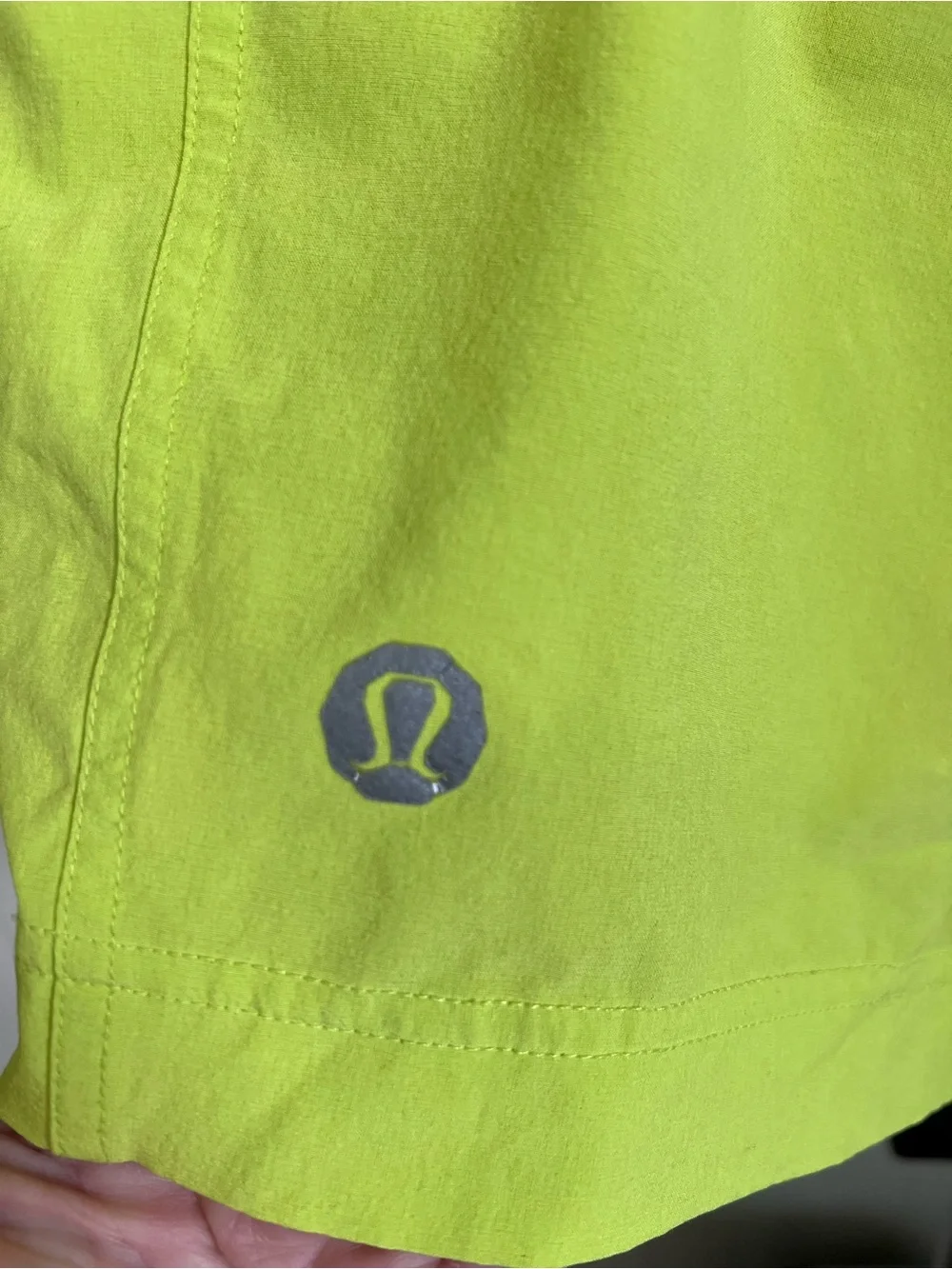 Men’s XL Lululemon athletica Pace Breaker Neon Yellow Athletic Running Shorts - Picture 5 of 10